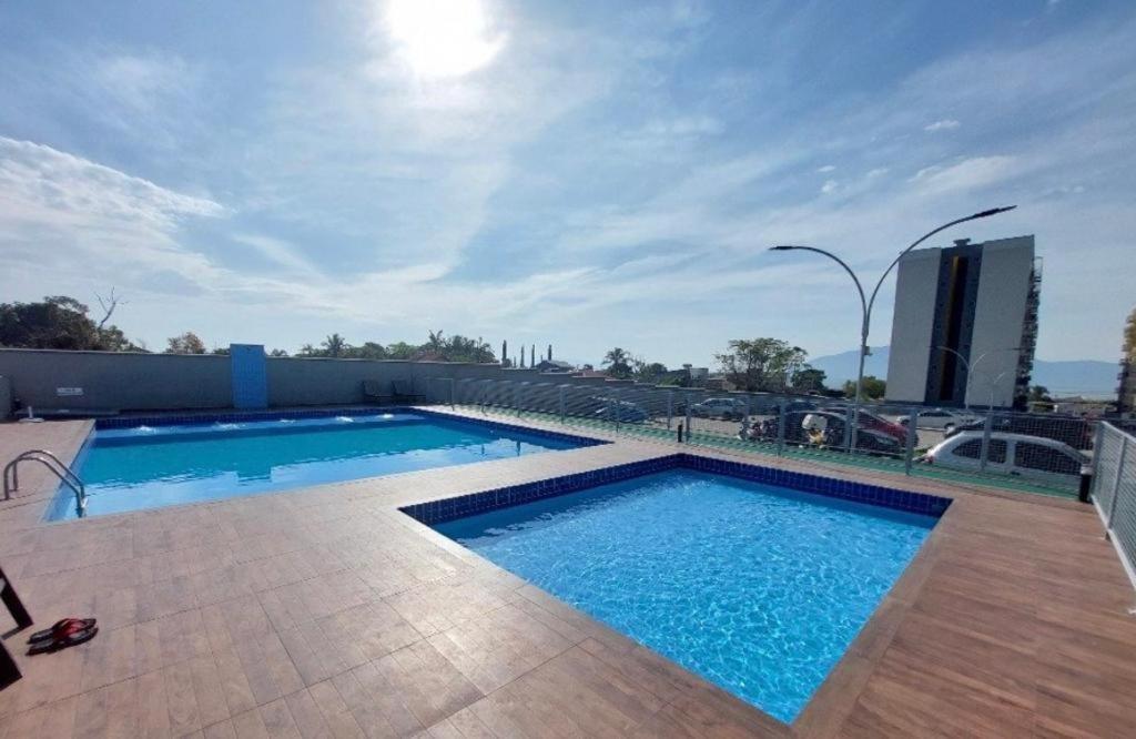 Apartamento Na Palhoca, Com Vista Para O Mar, Proximo A Mercados, Padarias E Farmacias. Kültér fotó